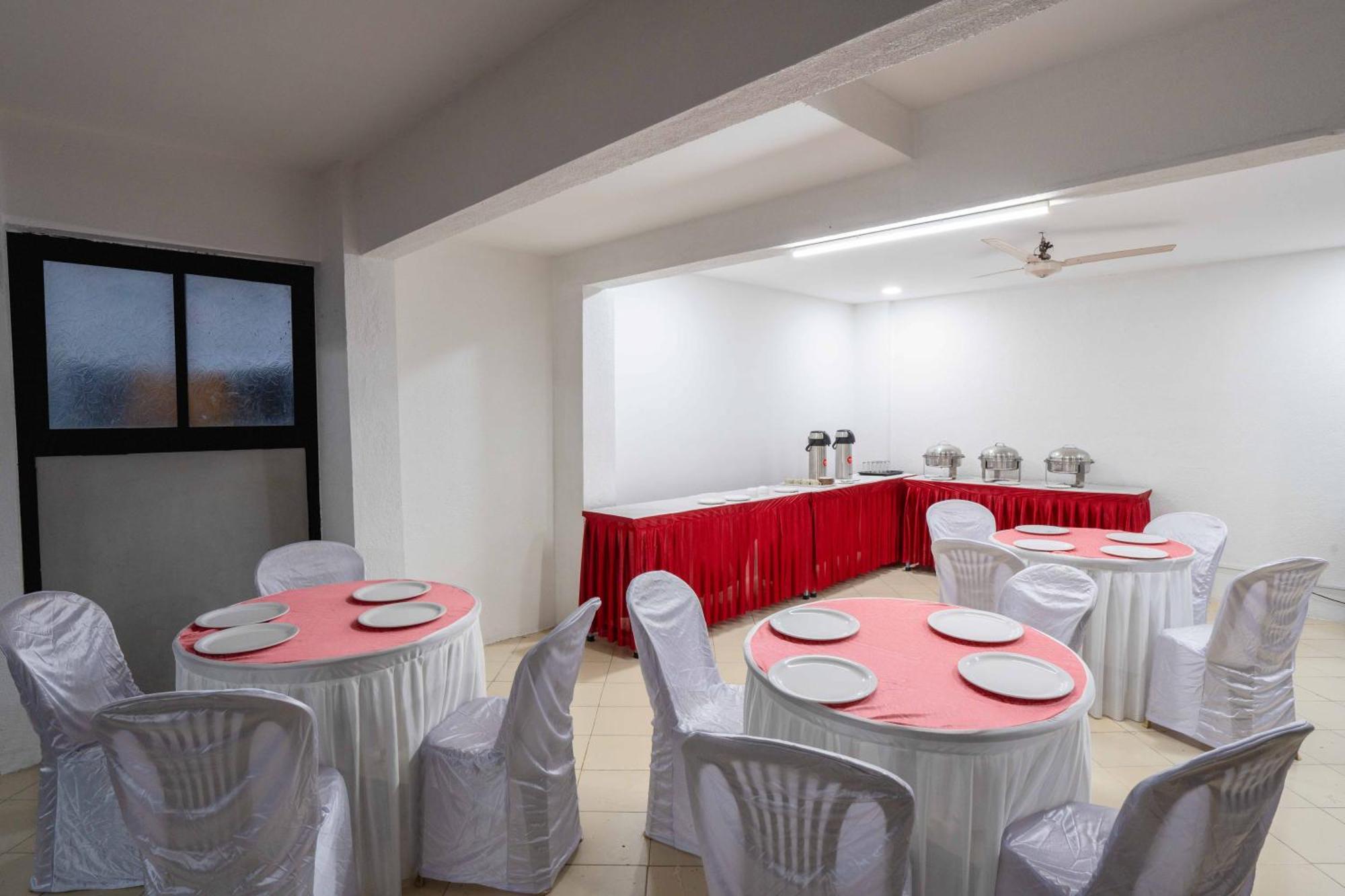 Treebo Royal Comfort Atithi Pune Exteriör bild