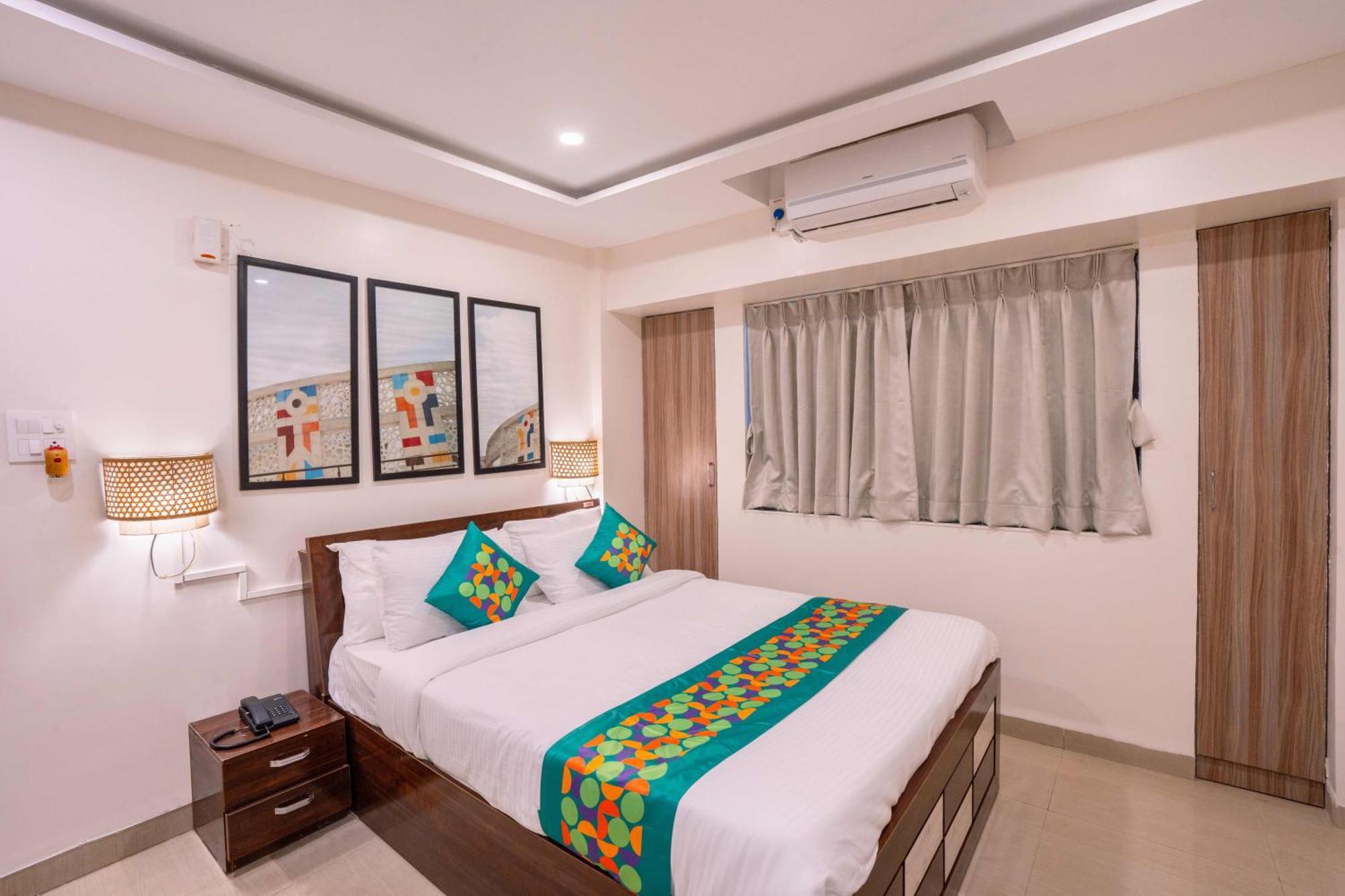 Treebo Royal Comfort Atithi Pune Exteriör bild